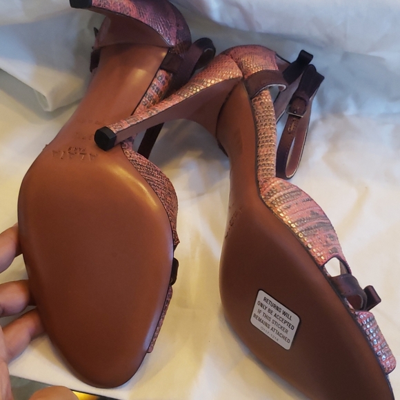 New Alaia lizard ankle strap sandals - Picture 4 of 7